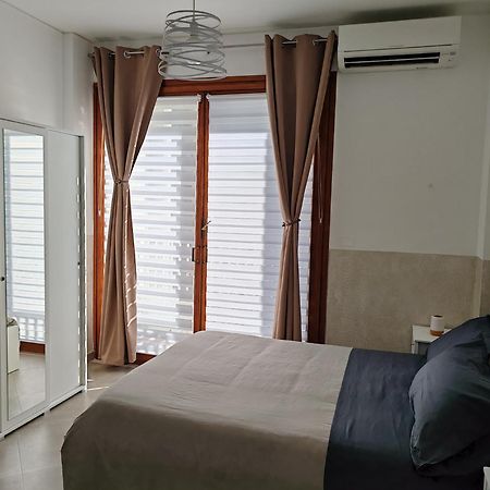 Апартаменты Casalmare Sabina Вентимилья Экстерьер фото